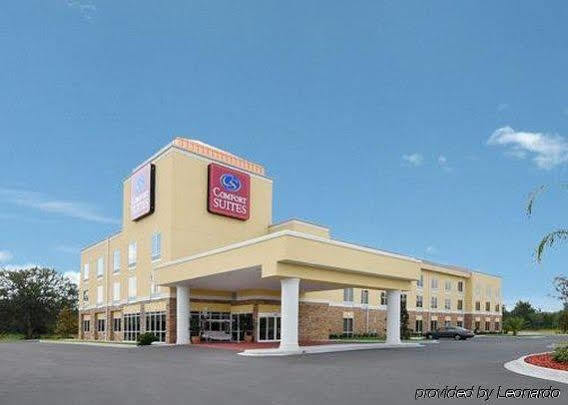 Comfort Suites Brunswick Exterior photo